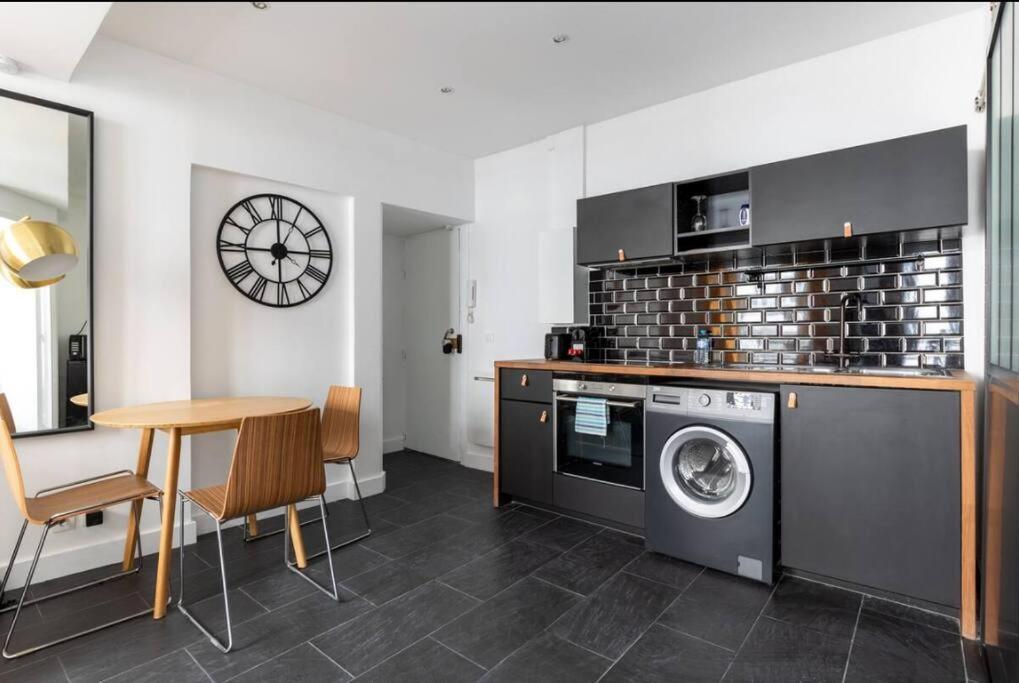 Hsh Nazareth-sentier Ii Charmant 1br Appartement